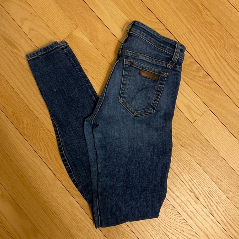 “The Skinny” Women’s Joe’s Jeans